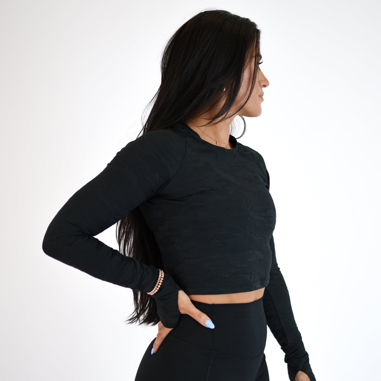 FLEO - Foundation Crop Long Sleeve - Long Sleeve - smaller-7