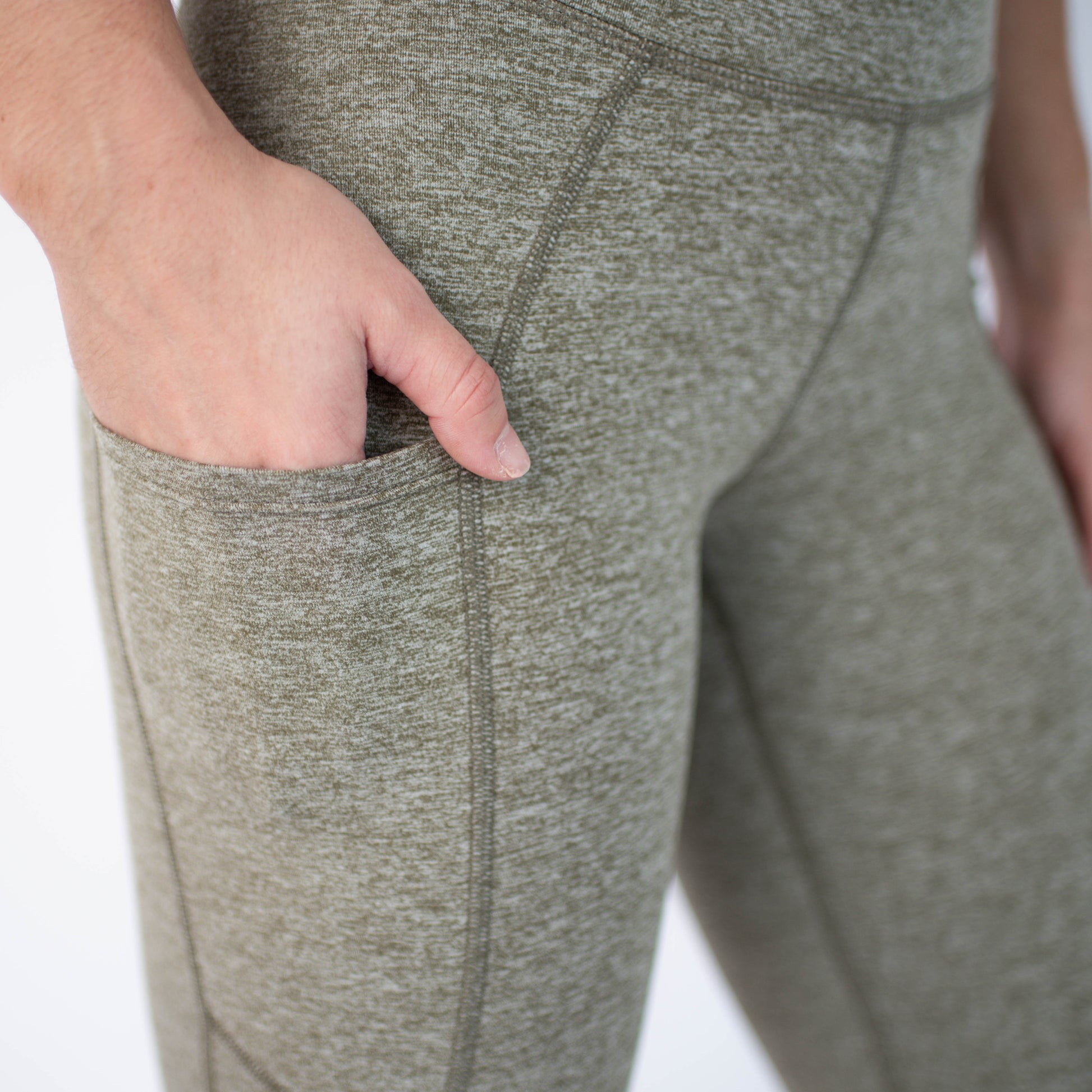 FLEO - Reverie Pocket Leggings 25" - High Rise - Leggings - stone-gray-3_b987bcad-ba93-4bb9-93ef-9ff5b106cde4