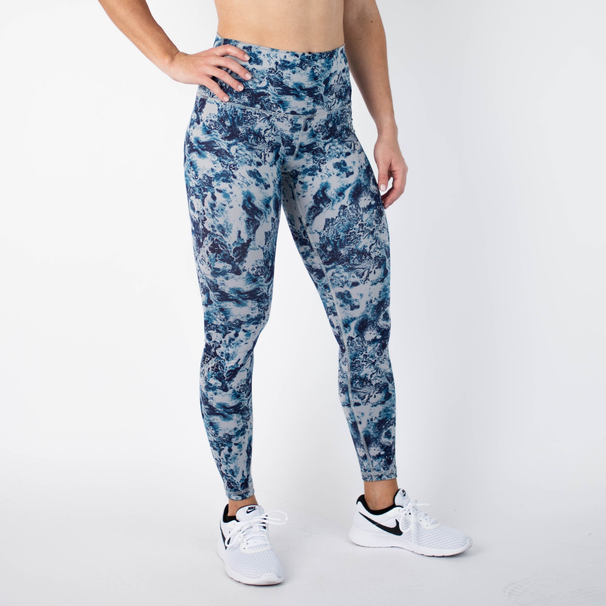 FLEO - El Toro Leggings 28" - High Rise - Leggings - tidal-wave-2_8bc5a5b6-946f-4975-bd5d-46a0cc507dc1