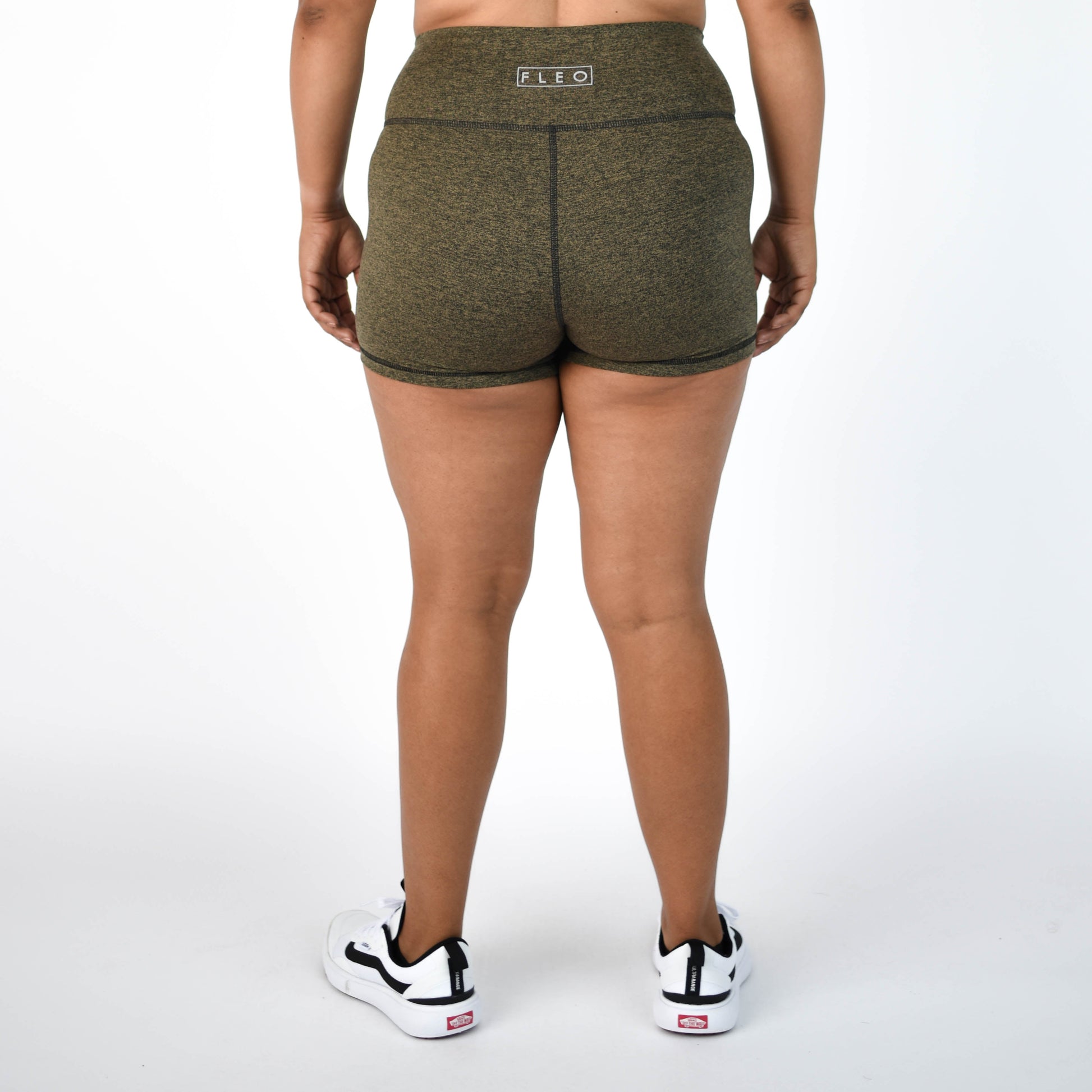 FLEO - V Waistband Short 3.5" - High Rise - Shorts - toffee-5_3e7a0f58-797a-4c83-b2ee-082842428e72