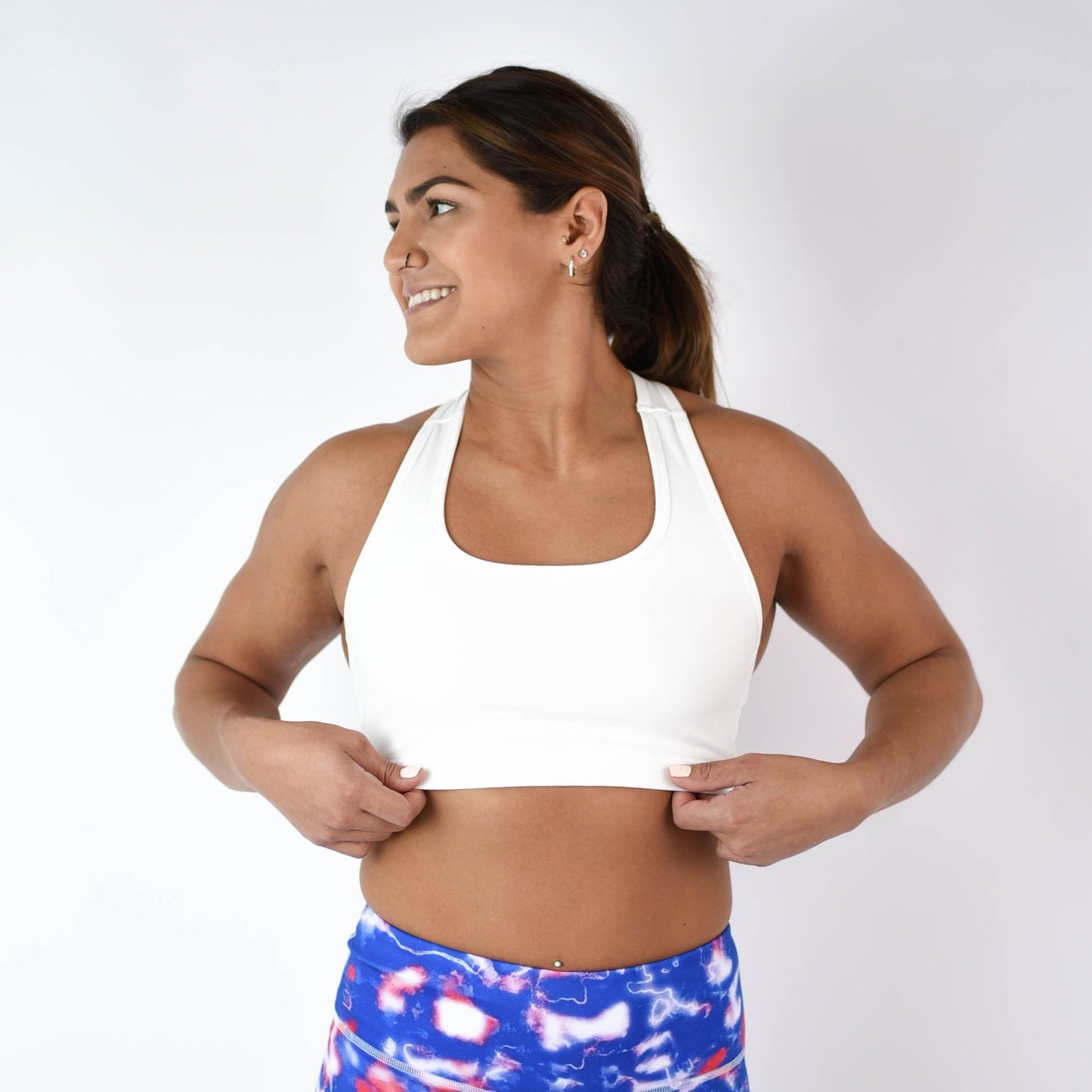 FLEO - Nora Sports Bra - Medium Support - Sale - white-nora-2
