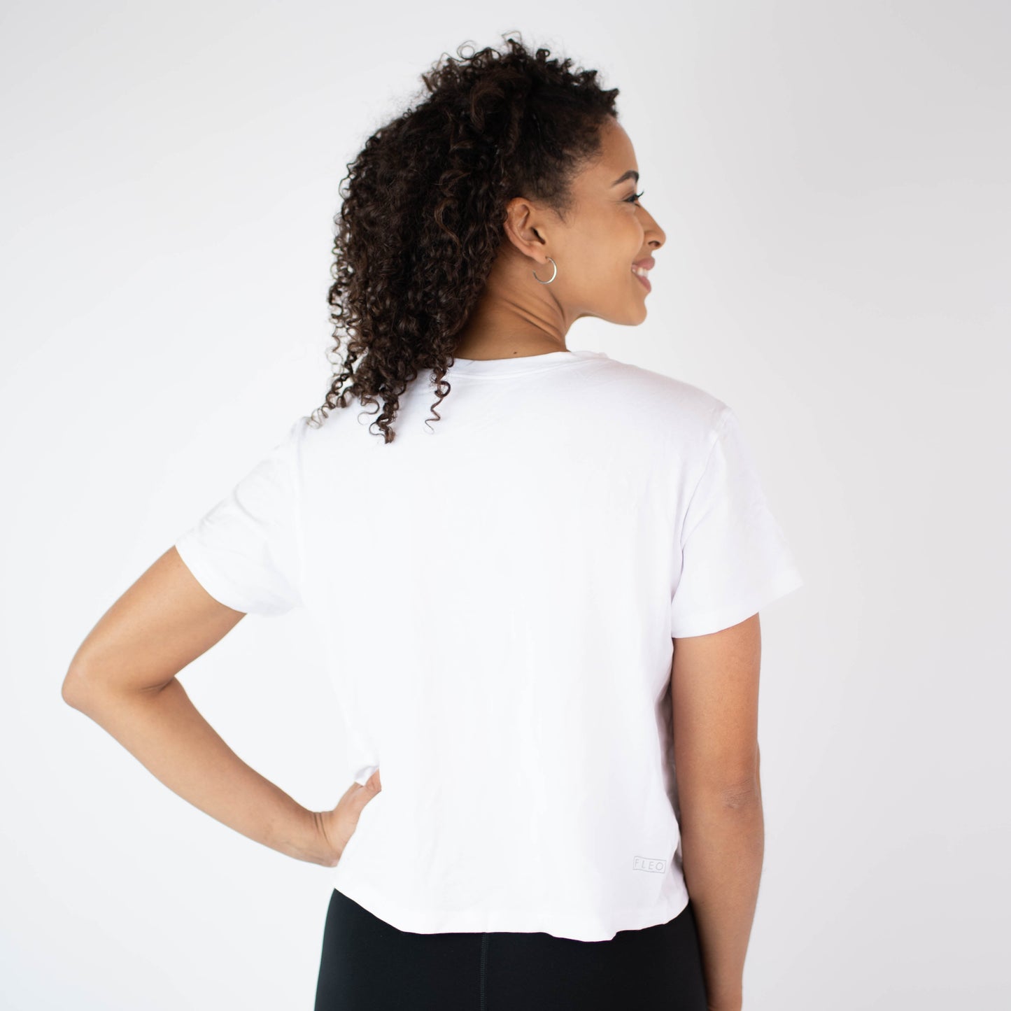 FLEO - Skimmer T - White - T - white-skimmer-3