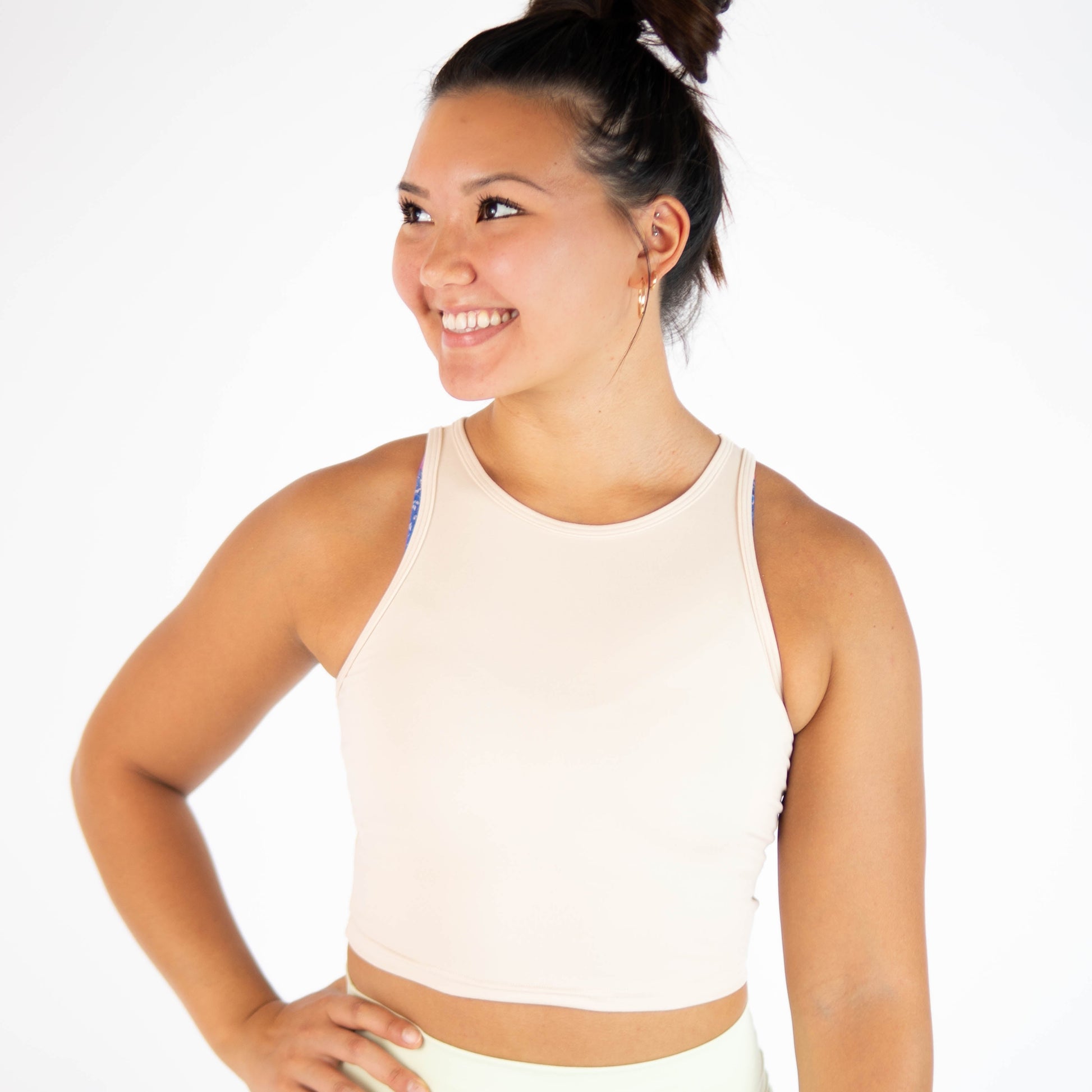 FLEO - Tempo Crop Tank - Fitted - Sale - wood-ash-2_f006e83d-add8-4dac-b4ea-92f46237cd3b