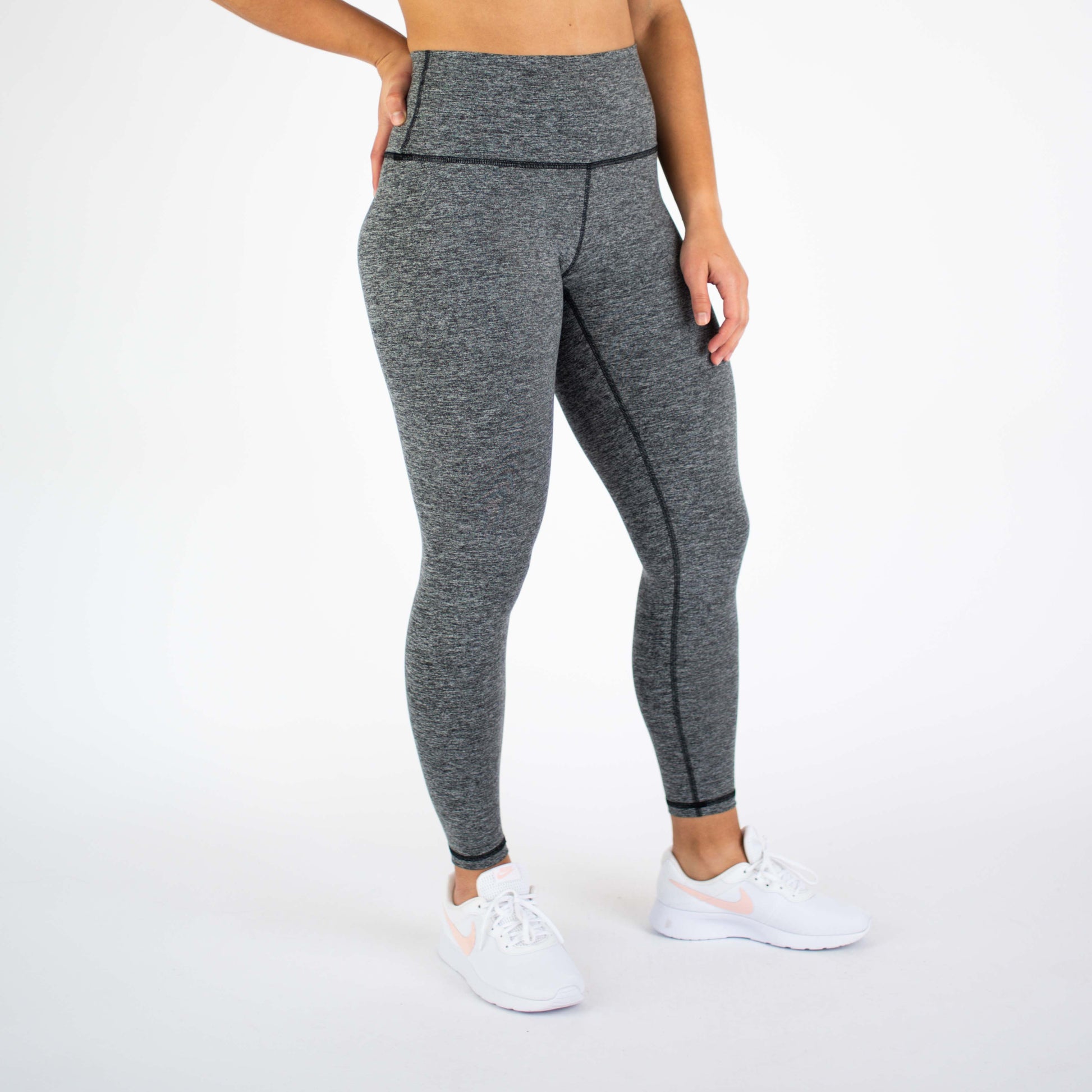 FLEO - El Toro Leggings 25" - High Rise - Leggings - back-logo-7_e6a0ae92-e6c2-40e0-9e15-a2c8985d27e2