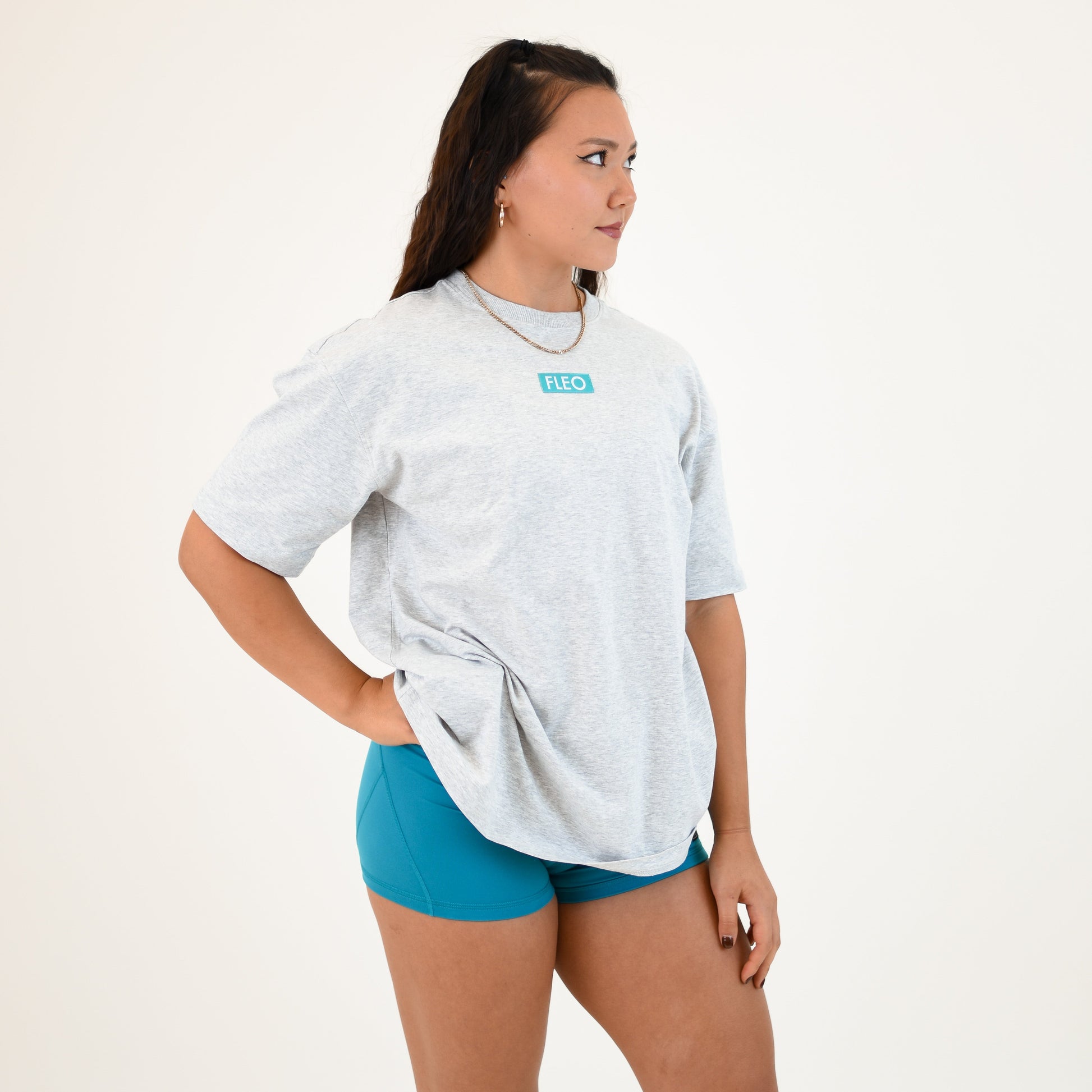 FLEO - FLEO Essential Tee - T - bfcm-23-ju-sy-2