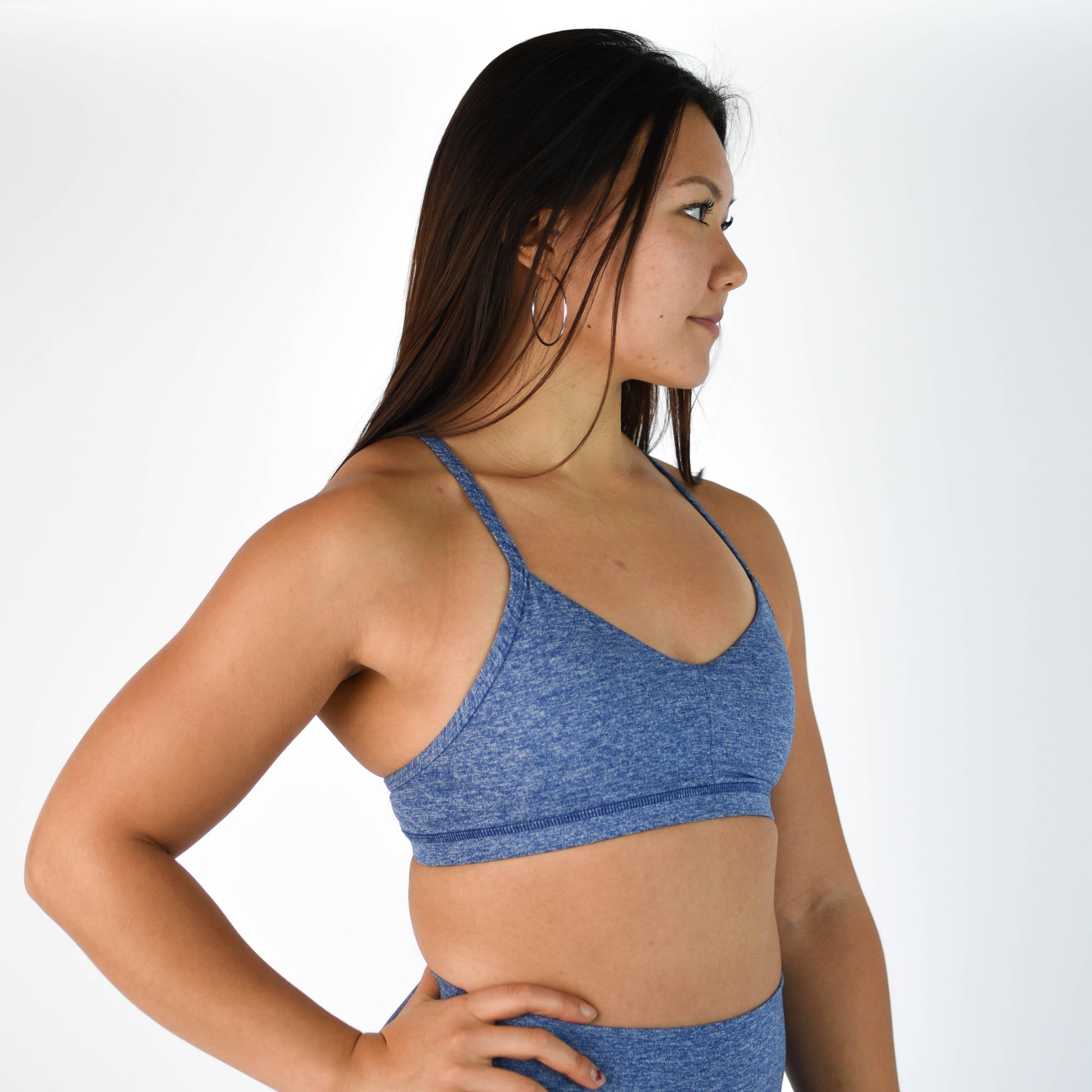 FLEO - Reinette Sports Bra - Medium Support - Sports Bra - cobalt-white-3_594c2cce-6172-409b-88fc-0126c51d3321