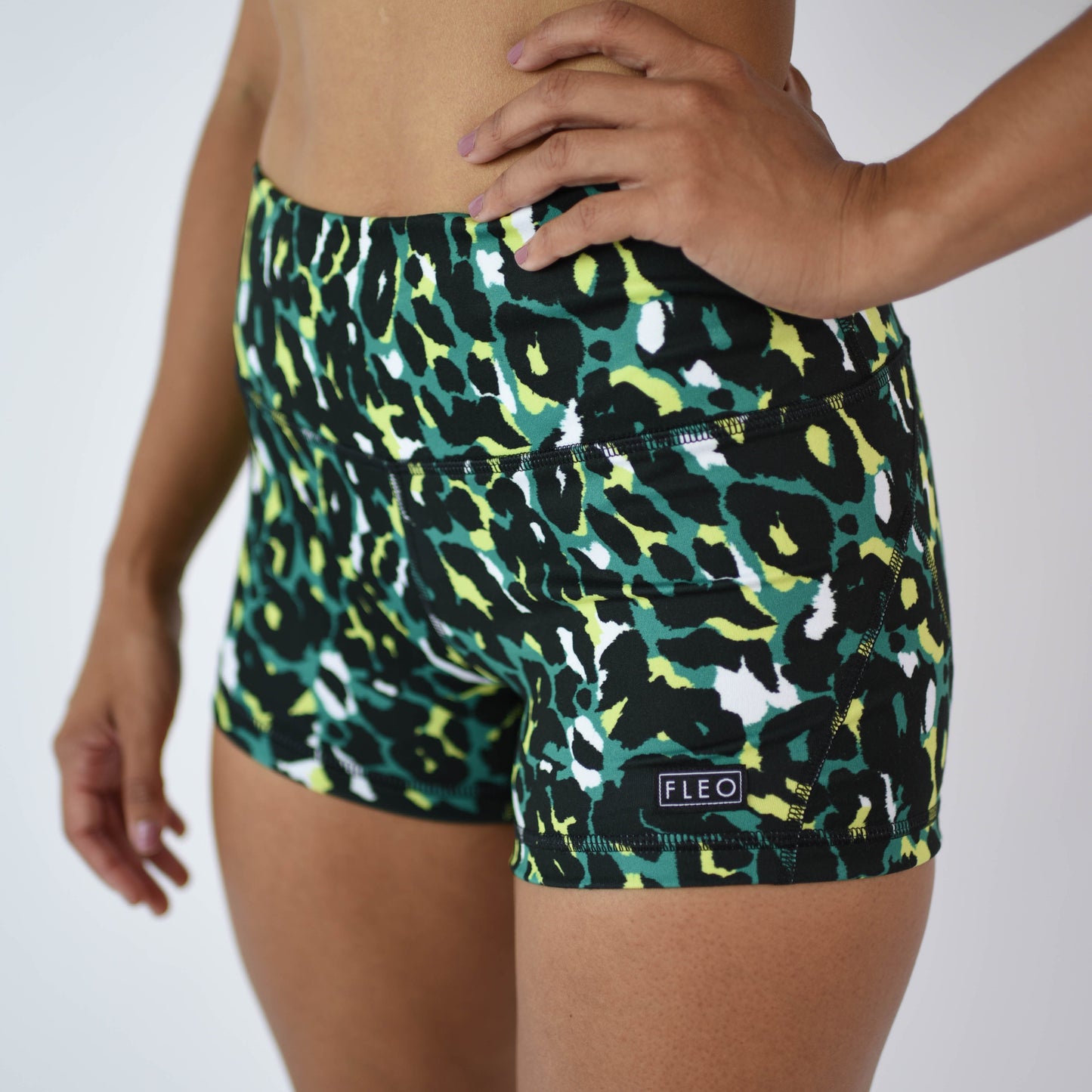 FLEO - Apex Contour Short 3.25" - Mid Rise - Shorts - emerald-leo-3