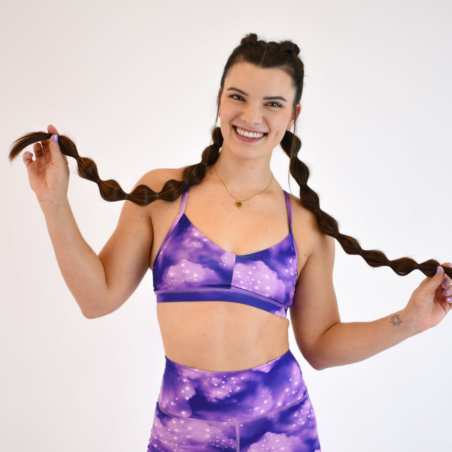 FLEO - Reinette Sports Bra - Medium Support - Sports Bra - glitter-clouds