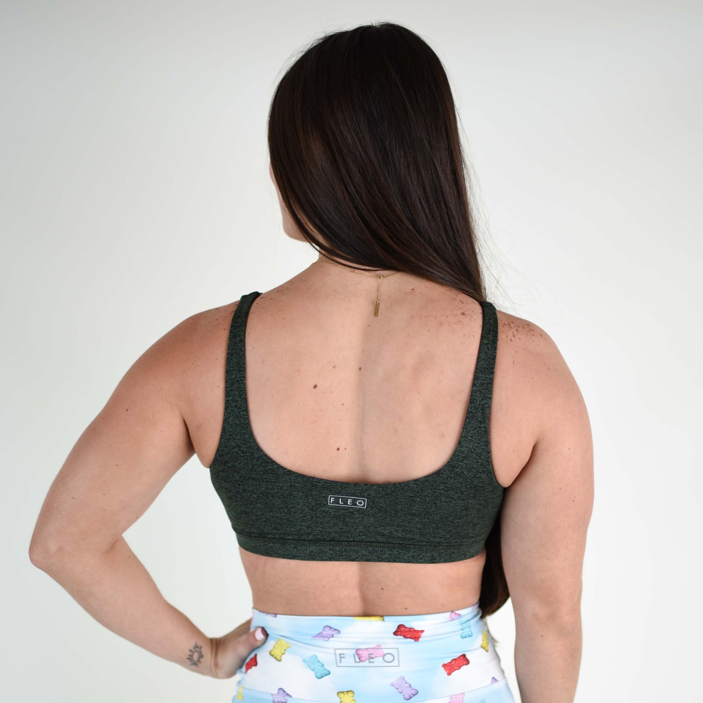 FLEO - Selena Sports Bra - Medium Support - Sports Bra - huntergreen-2_93e817eb-8131-4c79-89c9-e8e262fc20db