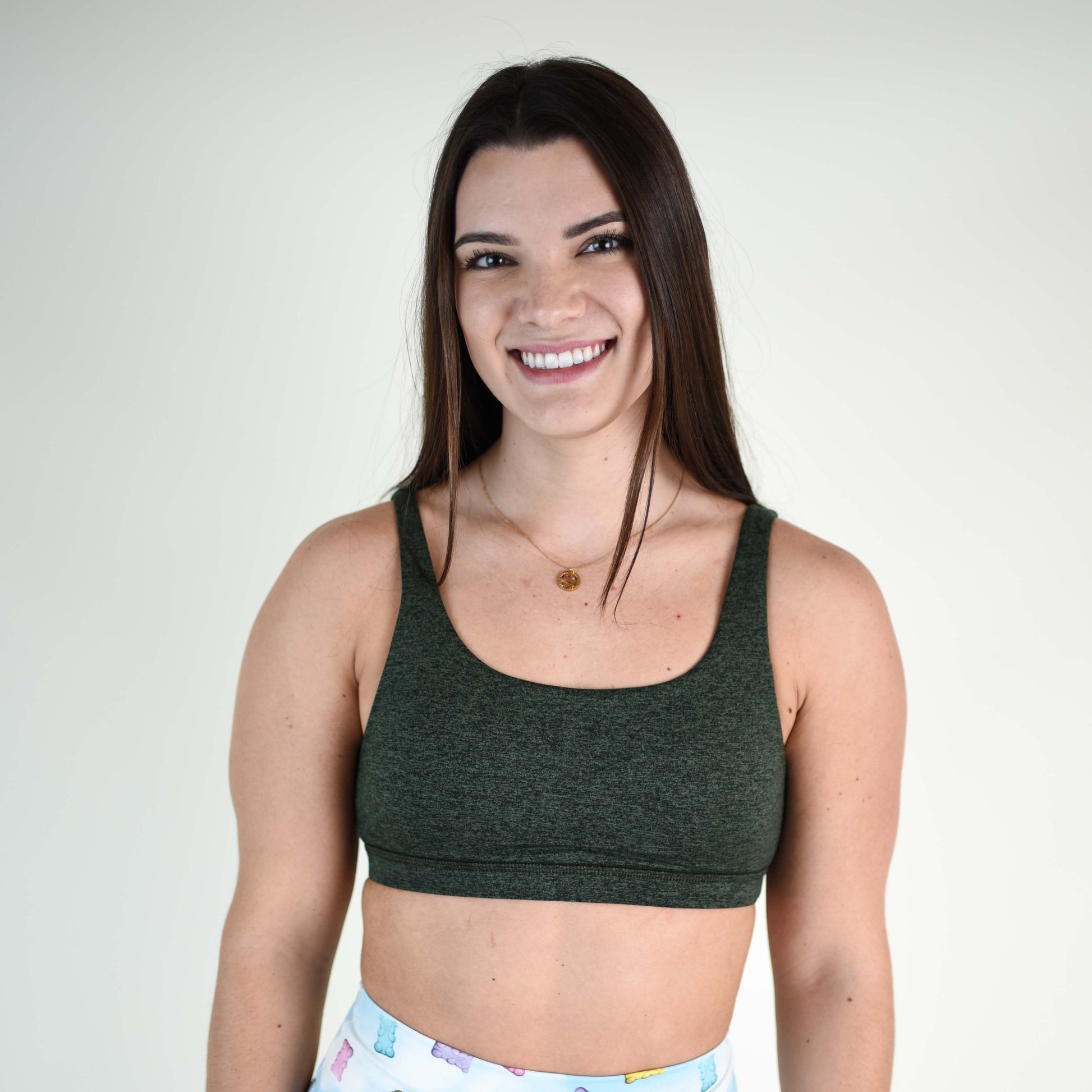 FLEO - Selena Sports Bra - Medium Support - Sports Bra - huntergreen-3_58d9ff4e-fc1b-43ef-acb9-69f49070af19