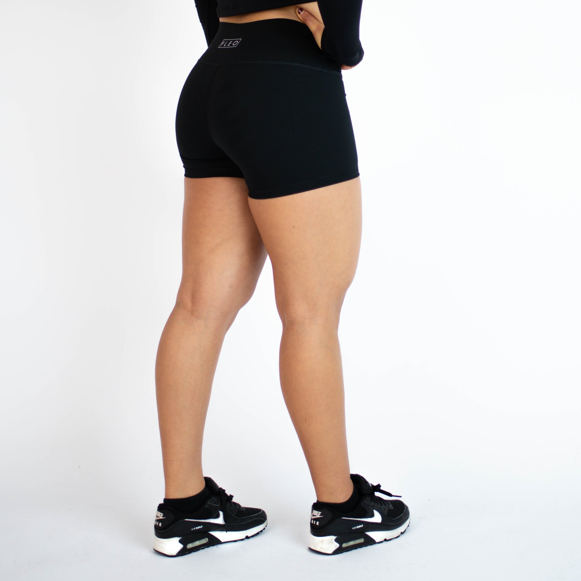 FLEO - Power Mid High Short 3.75" - Mid High Rise - Shorts - juju-sizemedium-4