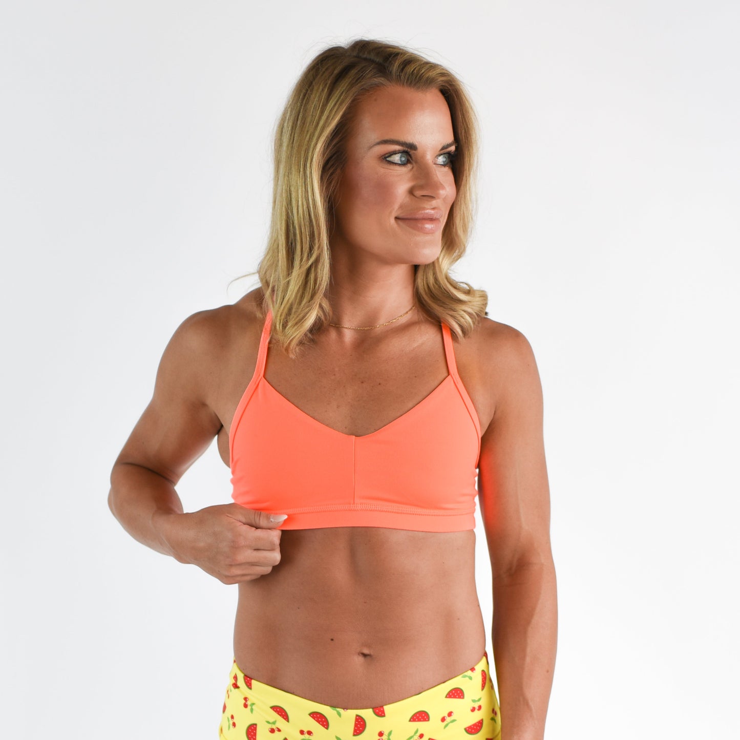 FLEO - Reinette Sports Bra - Medium Support - Sports Bra - neon-coral-2