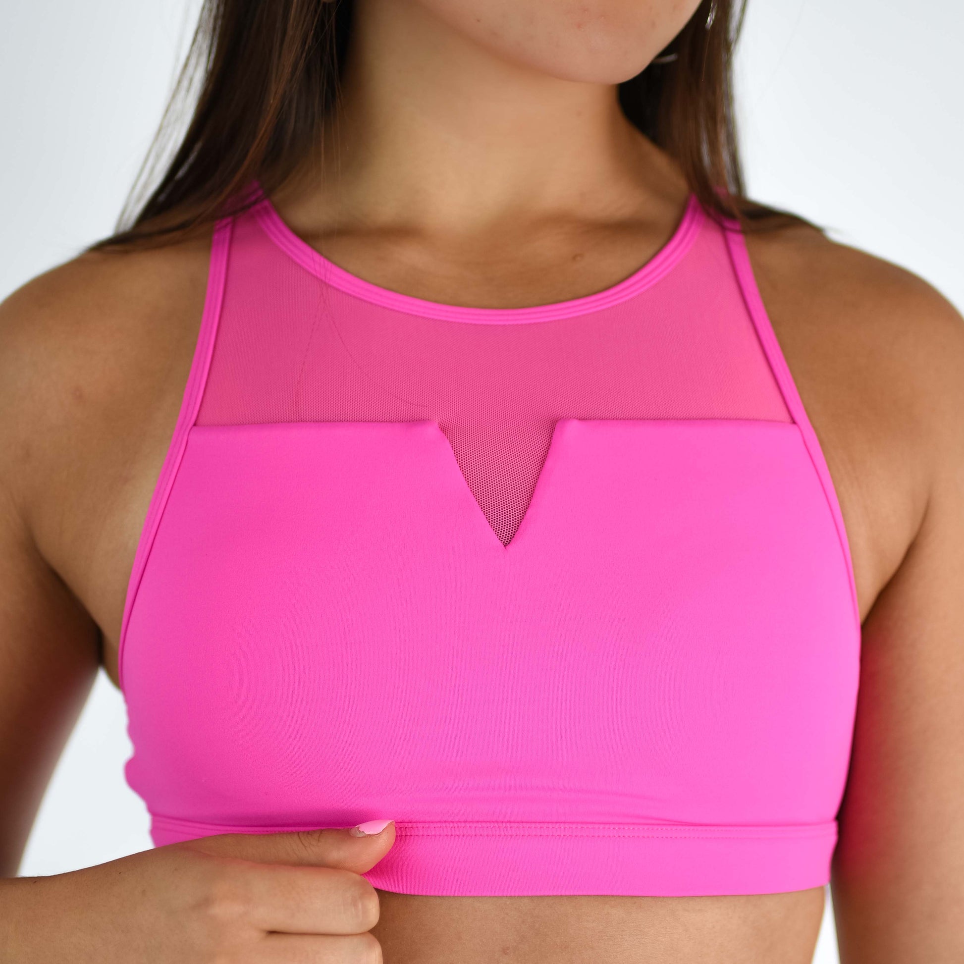 FLEO - Maeve Sports Bra - Light Support - Sports Bra - neon-pink-2_2389e34a-7980-48f7-a716-a1dc1a080c3c