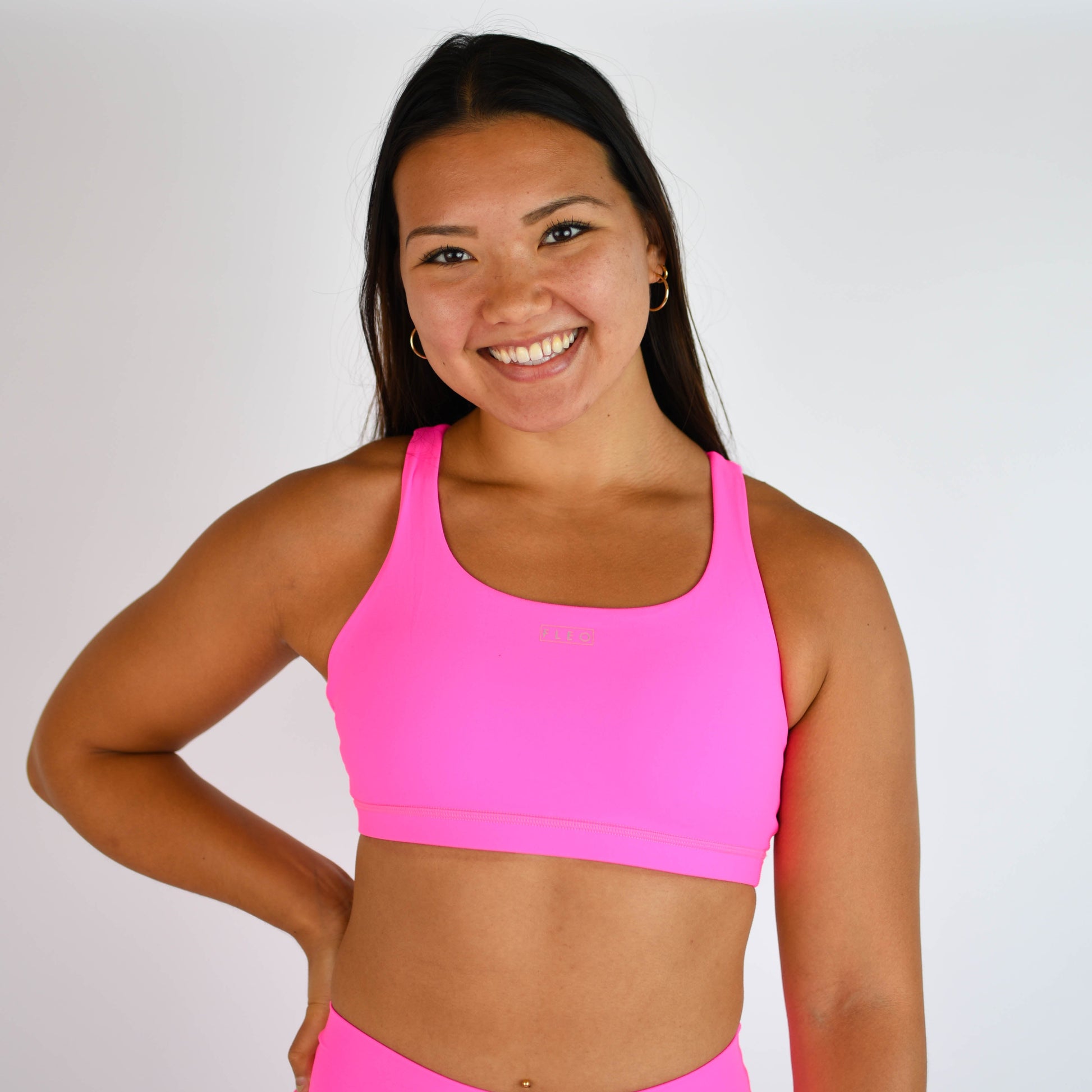 FLEO - Isla Sports Bra - Medium Support - Sports Bra - neon-pink-2_3ffbfd02-3792-420f-b5bf-cfd64f4899b1