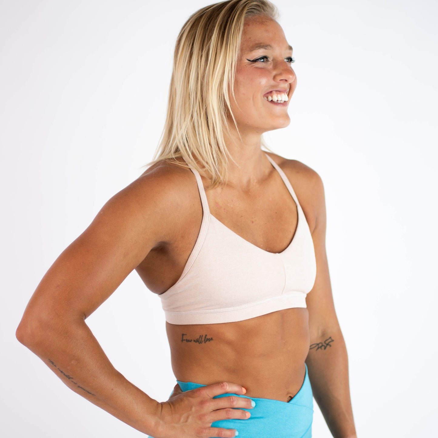 FLEO - Reinette Sports Bra - Medium Support - Sports Bra - shell-rose-3