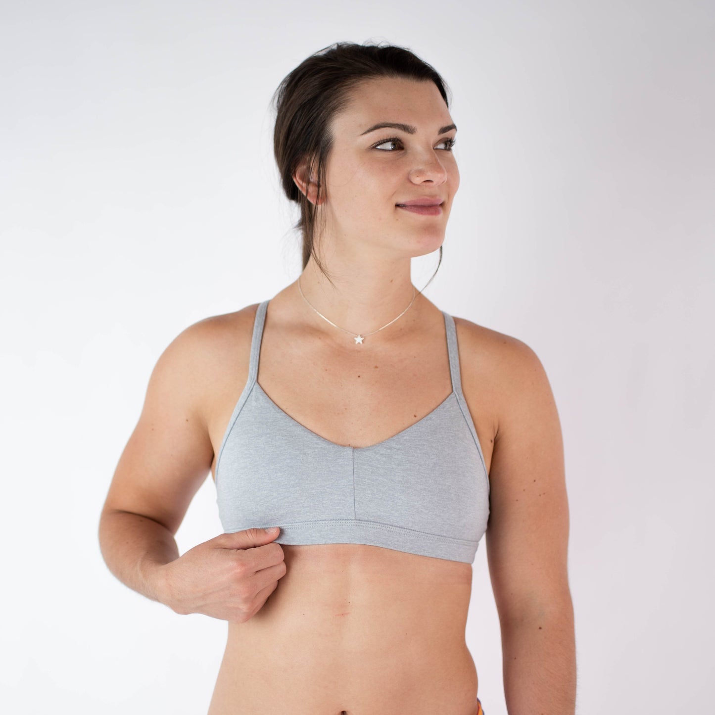 FLEO - Reinette Sports Bra - Medium Support - Sports Bra - sleet-2_84980b2b-68c6-4f28-bf5f-7fa52e48fdee