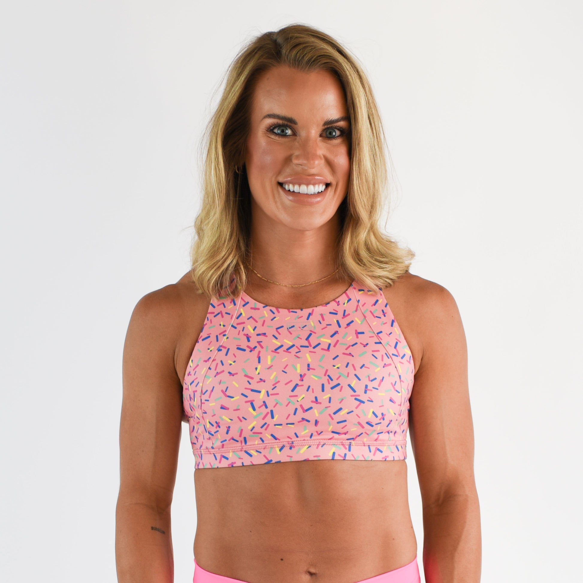 FLEO - Jourdaine Sports Bra - Medium Support - Sports Bra - sprinkles-3_299877b6-4ecb-495e-90b2-13e827c4db53