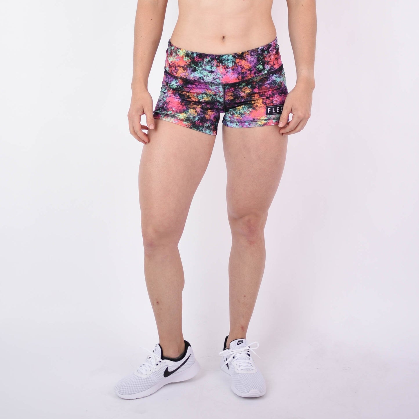 FLEO - 3.25 Short - Mid Rise - Shorts - sydney-1_16456179-f1ad-4c75-9db6-065588747459