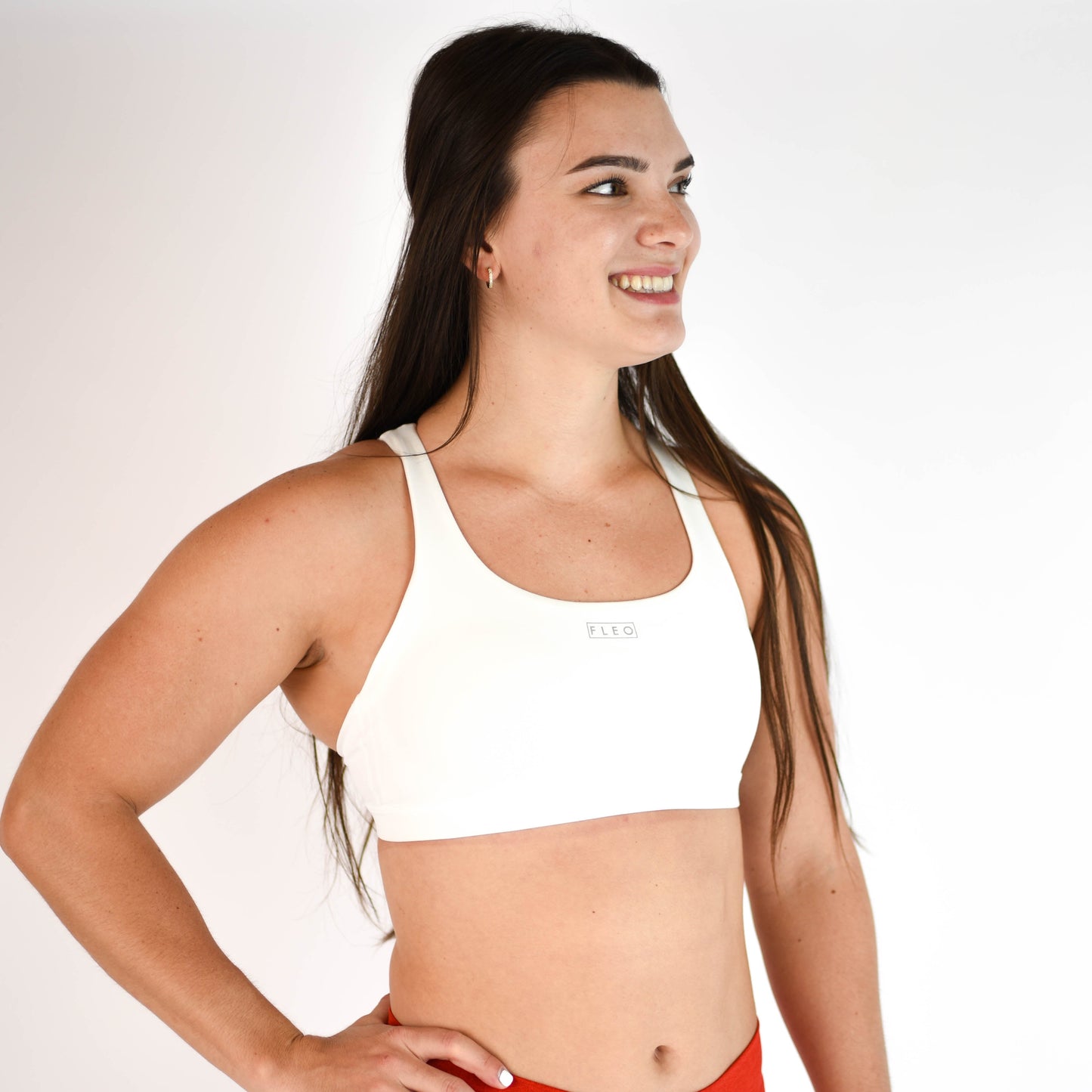 FLEO - Isla Sports Bra - Medium Support - Sports Bra - white-3_63d253ec-e007-4053-b026-4140701abd44