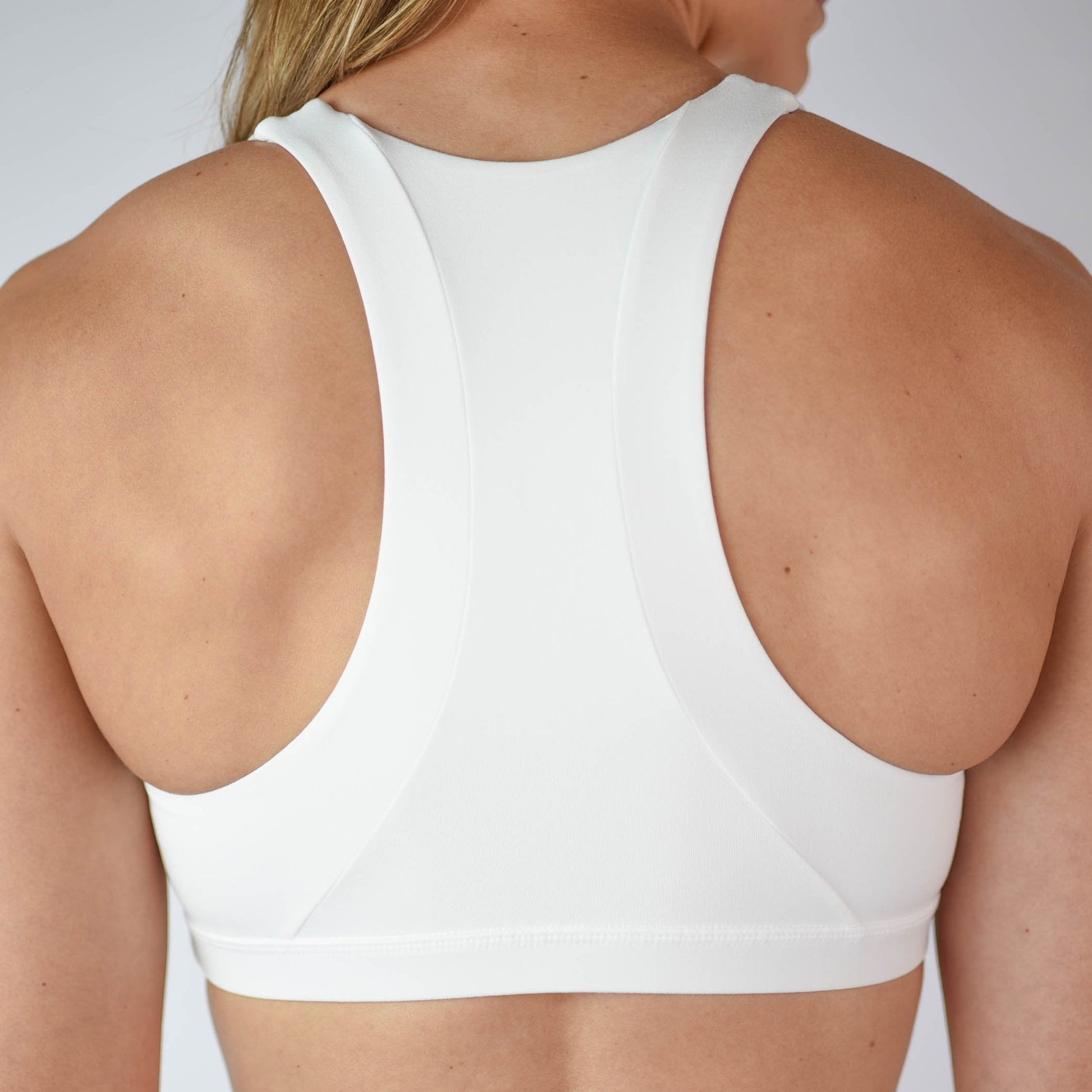 FLEO - Jourdaine Sports Bra - Medium Support - Sports Bra - white-5_033657e3-890d-4cf5-a94b-aa7c78ad44a5